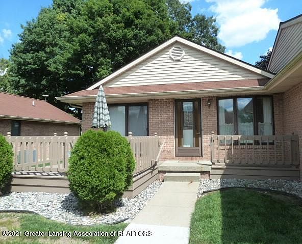 1st image of 229 Bonnie Brook Dr