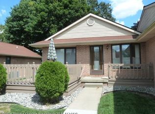 229 Bonnie Brook Dr, Charlotte, MI 48813