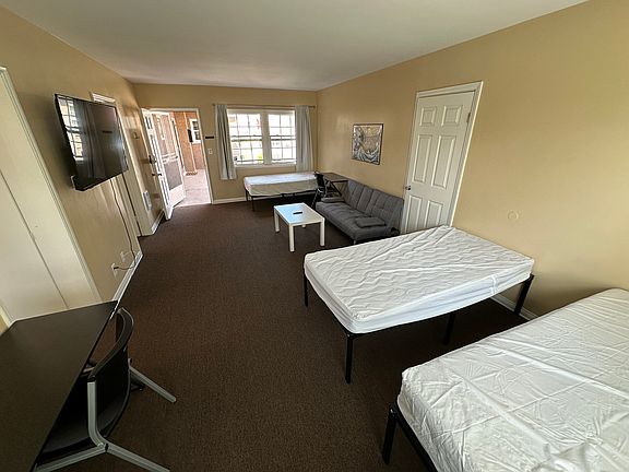 404 LANDFAIR AVENUE, WESTWOOD, CA 90024 - UNIT #4