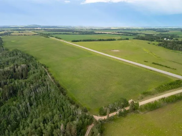 SW Fifteen 32 4w5m Township Rd #322, Rural Mountain View County, AB T0M 1X0