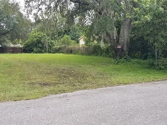 5th image of 4075 Papaya St