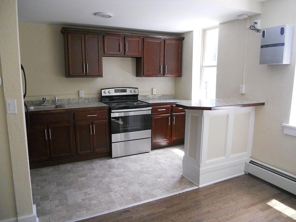 1st image of 431 Elmwood Ave