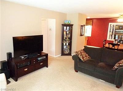 3rd image of 6292 Cumberland Dr