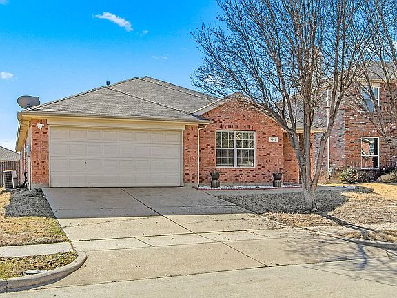 2nd image of 1043 Twin Brooks Dr