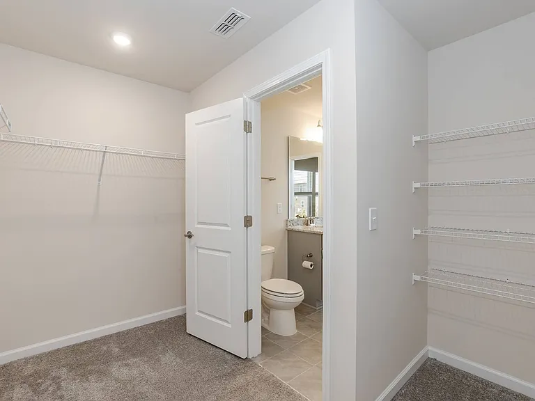 1517 Rhodes Pond St — Photo 24
