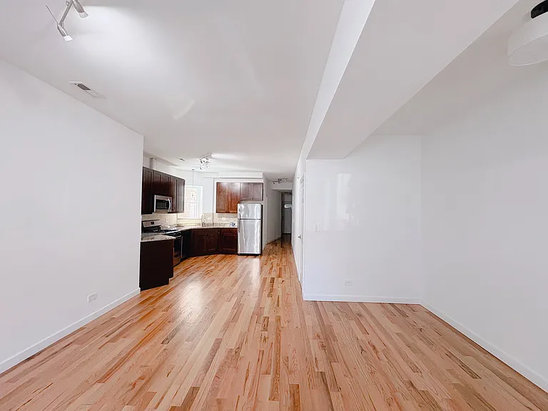 836 N Campbell Ave #1 — Photo 2