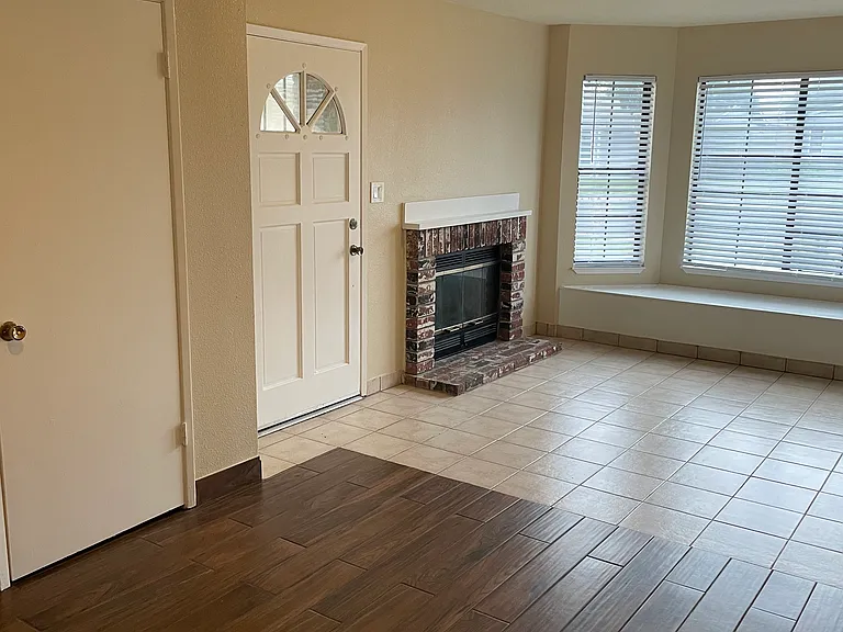 1333 Woodside Dr — Photo 39