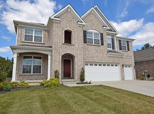 1212 Autumn Run Dr, Hamilton Twp, OH 45039