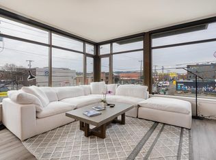 1760 NW 56th St APT 218, Seattle, WA 98107