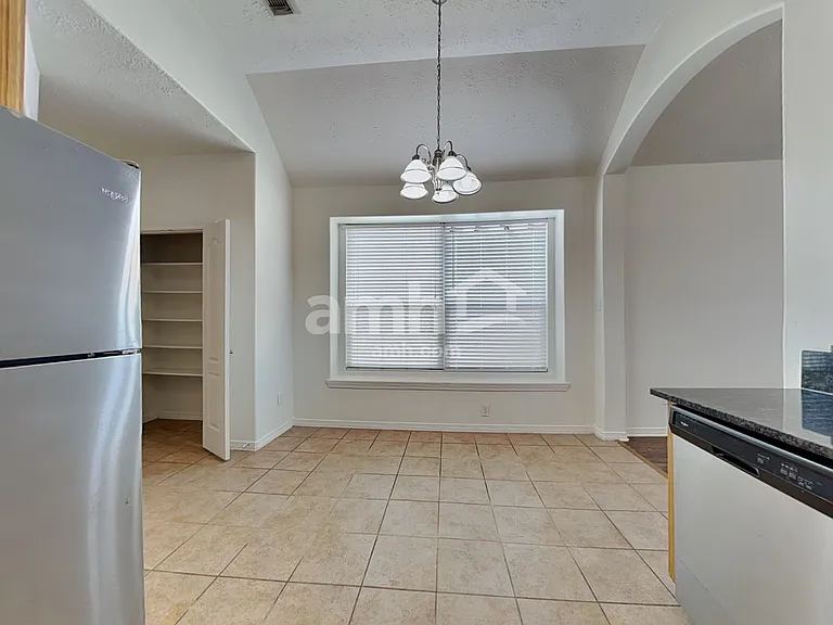30622 N Sulphur Creek Dr — Photo 4