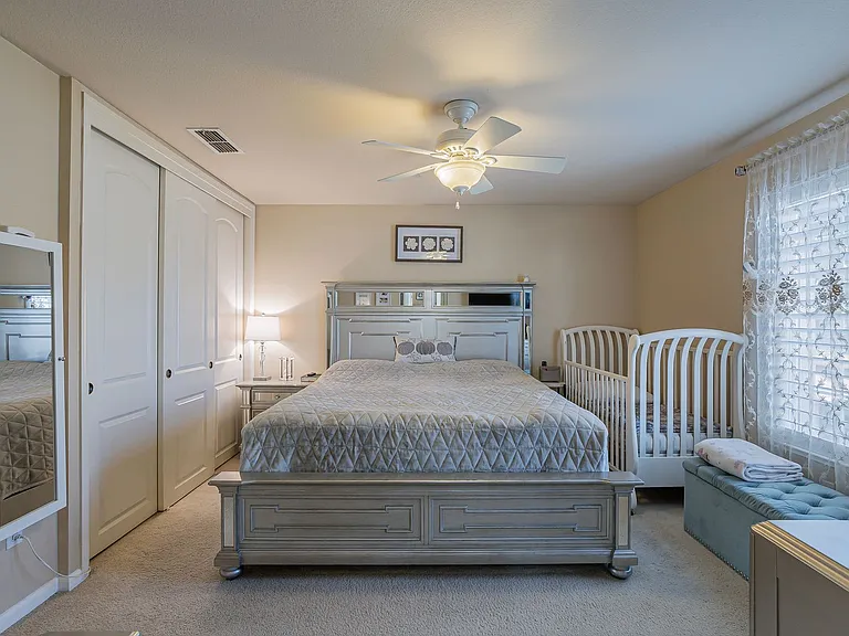 Spacious 3-Bedroom Townhouses in a Gated Community located in Rancho Cordova, CA — Photo 8