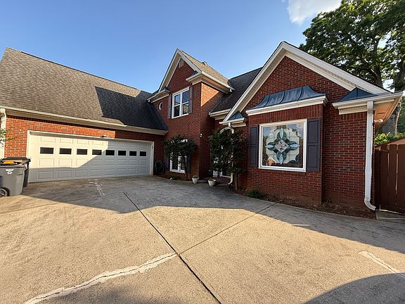 2nd image of 1512 Century Oak Ct