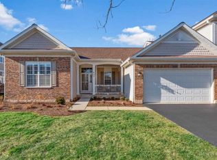 430 Mayborne Ln, Geneva, IL 60134