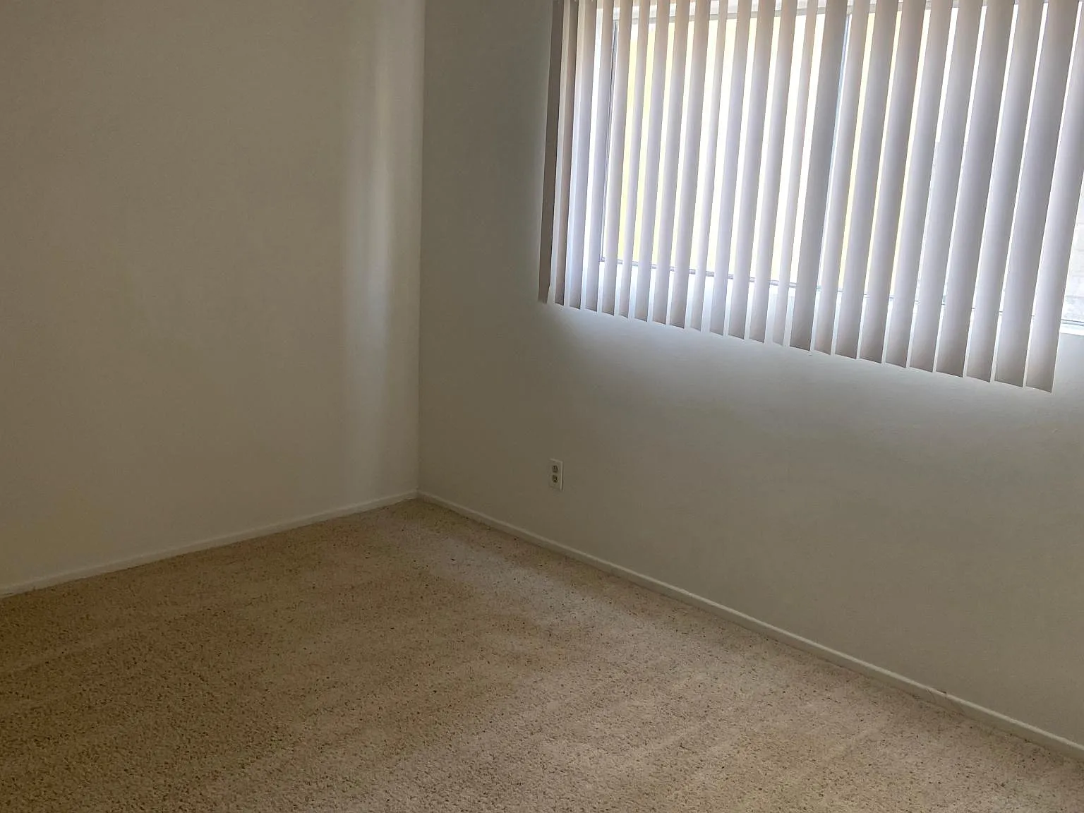 2 bed, 850 sqft, $2,350 — Photo 4