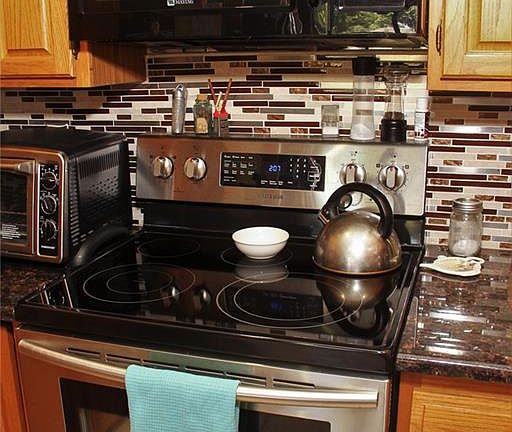 3rd image of 2329 Idlewood Dr
