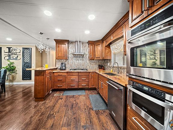 2nd image of 1850 Lincoln Ave Space 67