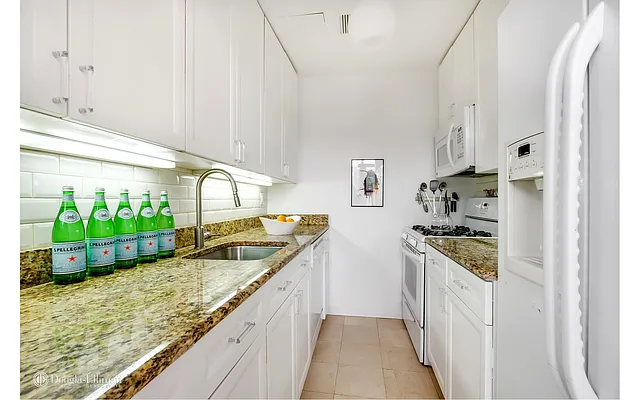 Rented by Douglas Elliman | media 4