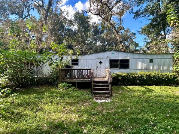 9251 NW 178th Pl, Fanning Springs, FL 32693
