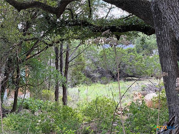 3rd image of 273 Scenic Dr