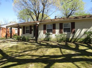 1382 Whitewater Rd, Memphis, TN 38117