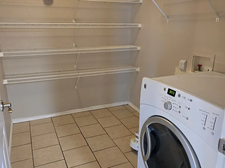 2837 Terrace Dr — Photo 22