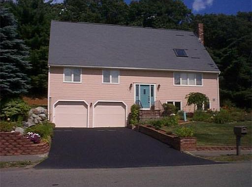 1st image of 130 Lucas Dr