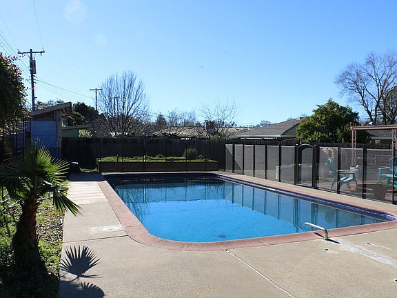 2nd image of 6561 Chetwood Way