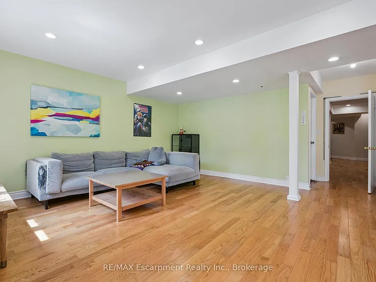 2365 Hertfordshire Way — Photo 32