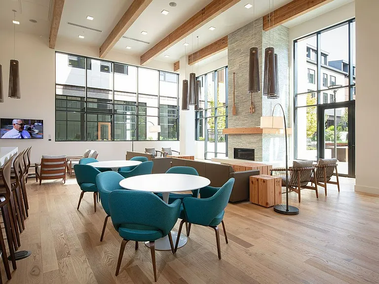 The Windward Apartments — Photo 18