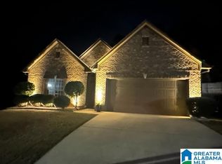 255 Bedford Ln, Calera, AL 35040