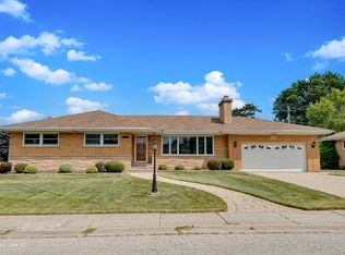 7952 W Balmoral Ave, Chicago, IL 60656