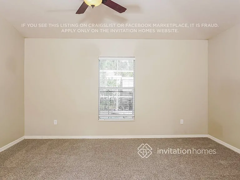 1823 Sadnet Ln — Photo 10