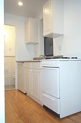 Rented by Tower Brokerage