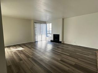 4343 Whitsett Ave #104, Studio City, CA 91604