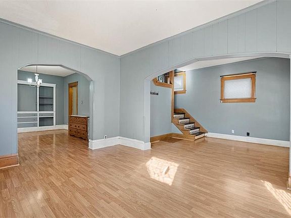 5th image of 320 N 14th St
