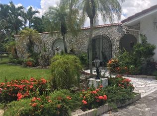 8906 Mahogany Ter, Plantation, FL 33324