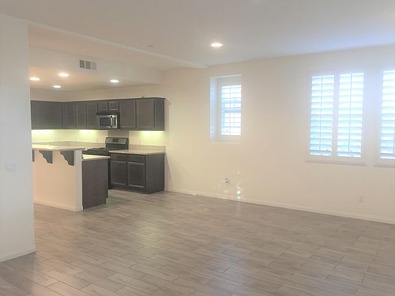 5th image of 4315 Eileen St Suite 10