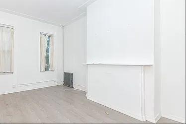 Rented by Fave Realty Inc