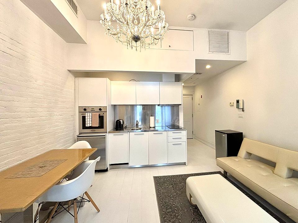 1st image of 214 E 52nd St #2-4