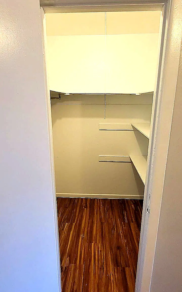 Kiest Terrace — Photo 3