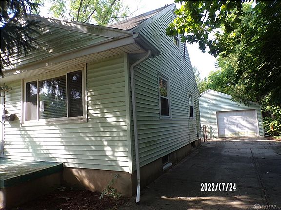 2nd image of 1316 Dutchess Ave