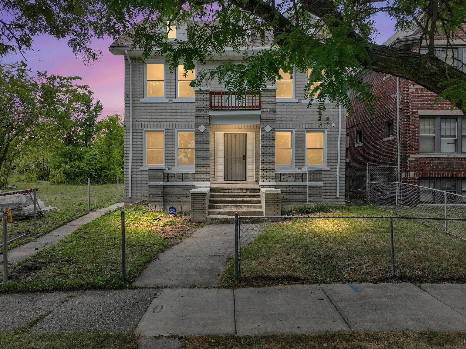 5122 West Chicago - 4 — Photo 1