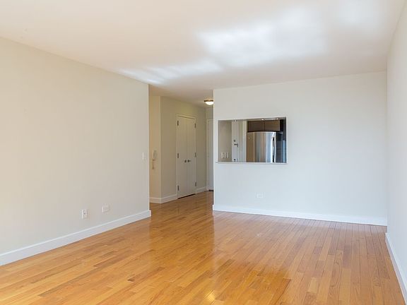3rd image of 235 W 48th St APT 36C