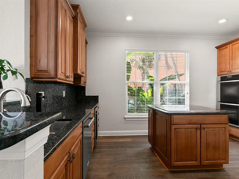 24 Mangrove Point — Photo 12
