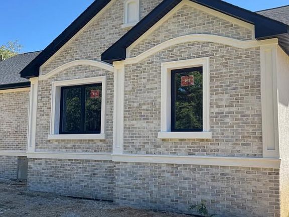3rd image of 350 Honeymoon Rd