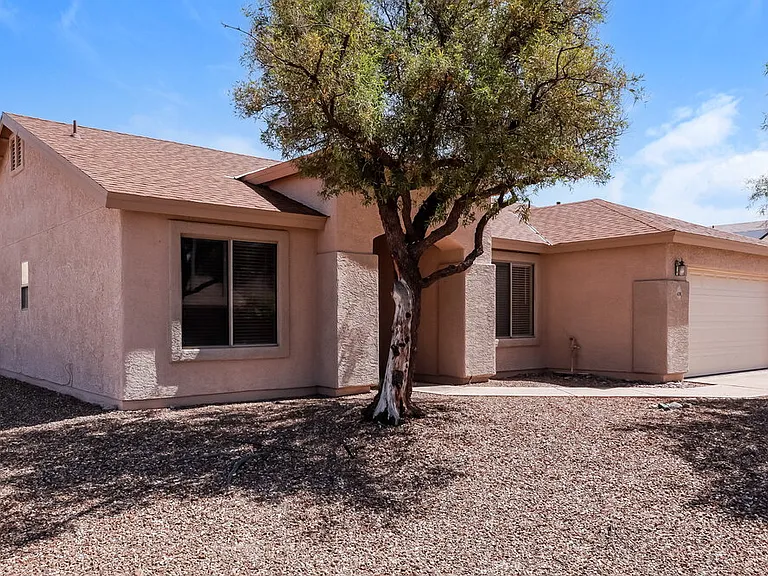 4398 W Veranda St — Photo 3