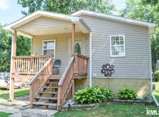 1409 Norman Dr, Pekin, IL