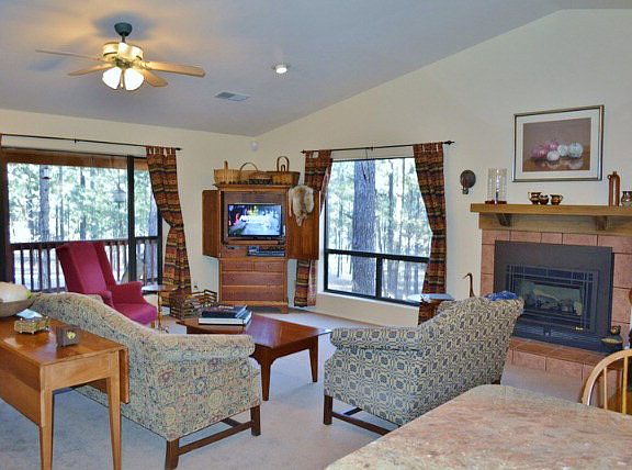 5th image of 101 Woodpine Ct