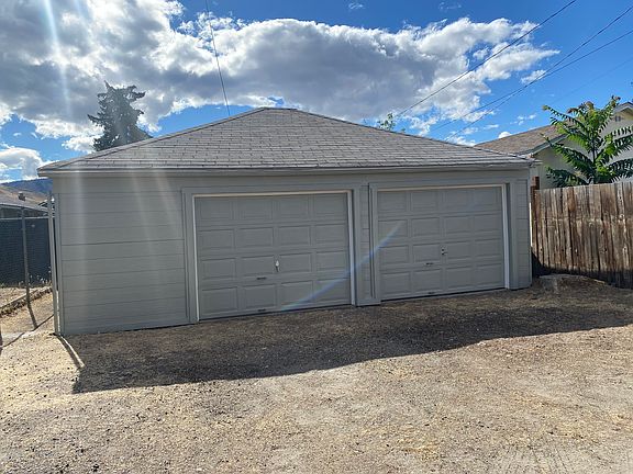 3rd image of 735 Kittitas St