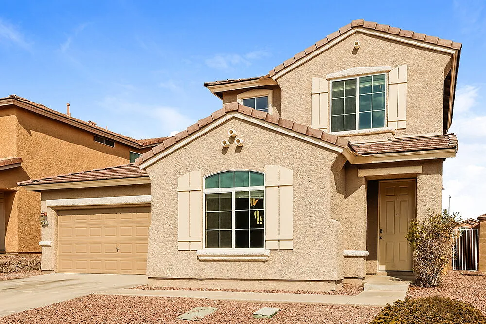 5 bed, 3.0 bath, 2260 sqft, $2,645 — Photo 4